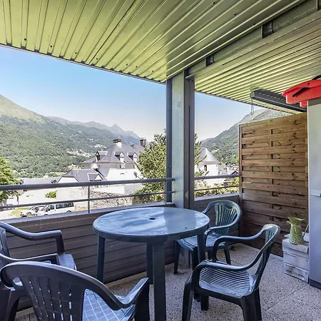 T2 Avec Balcon, Piscine Et Parking A Luz-saint-sauveur, Proche Commodites Et Stations De - Fr-1-402-140 Appartement *